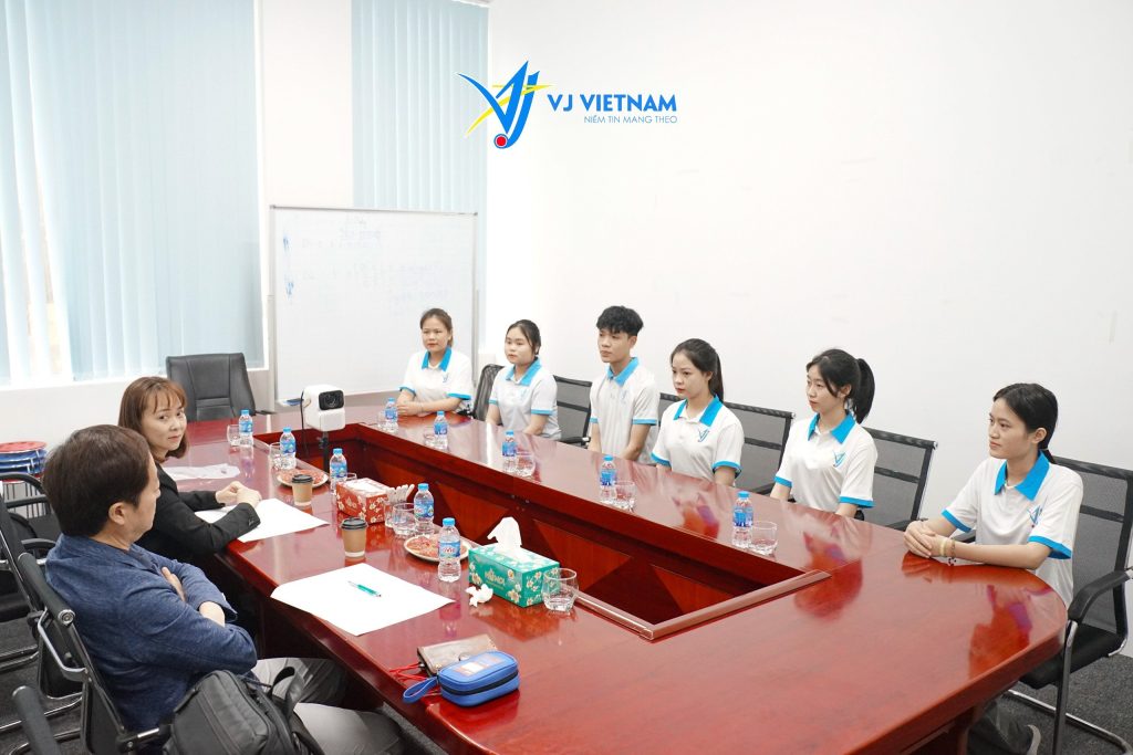 Đại học Shin Ansan thăm VJ